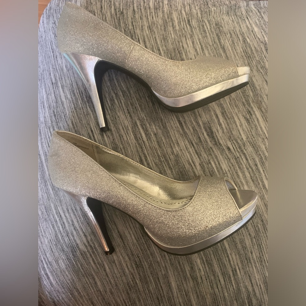 Silver sparkly rampage high heels